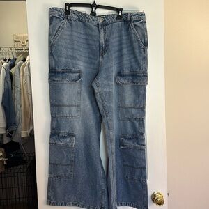 H and M cargo jeans